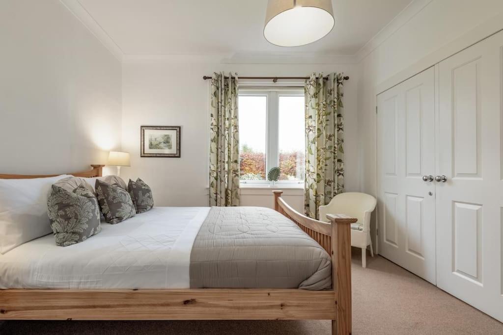 Heather Cottage, 2 Bedroom In Comrie Εξωτερικό φωτογραφία