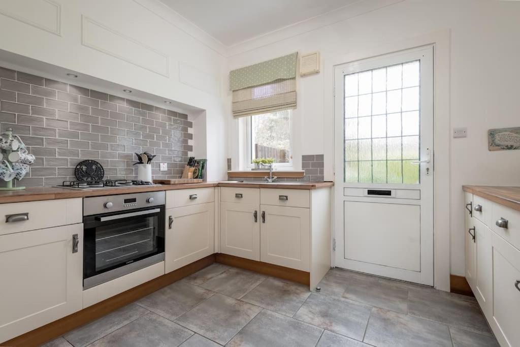 Heather Cottage, 2 Bedroom In Comrie Εξωτερικό φωτογραφία